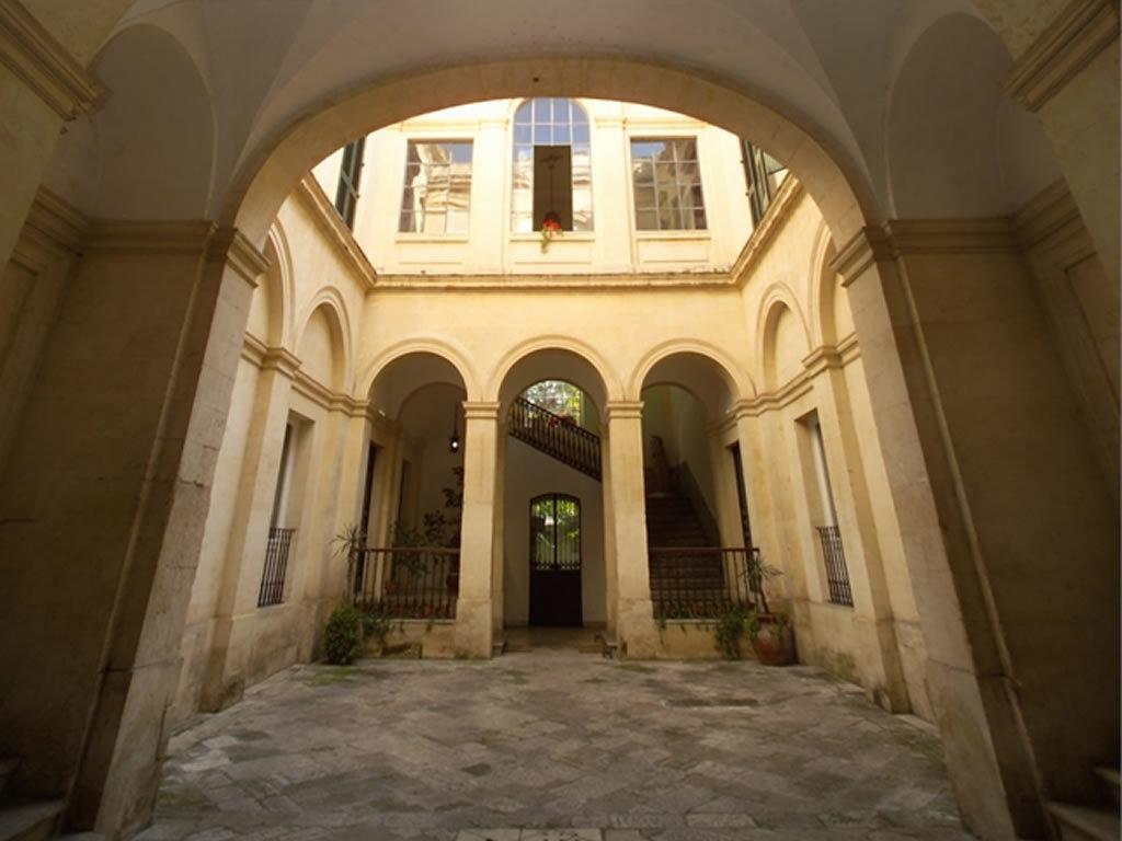 B&B L'Orangerie D'Epoque Lecce Eksteriør billede